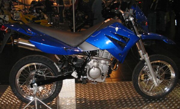 MZ 125 SM